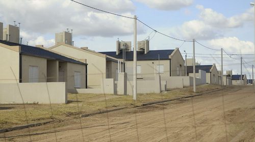 Proyectan el entoscado de calles para mejorar el acceso al sector sureste de Intendente Alvear